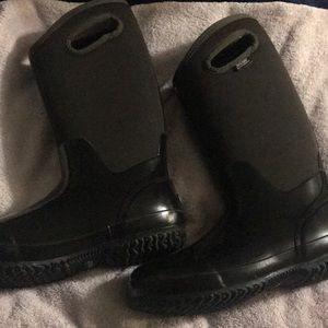 Bogs. Black rain boots